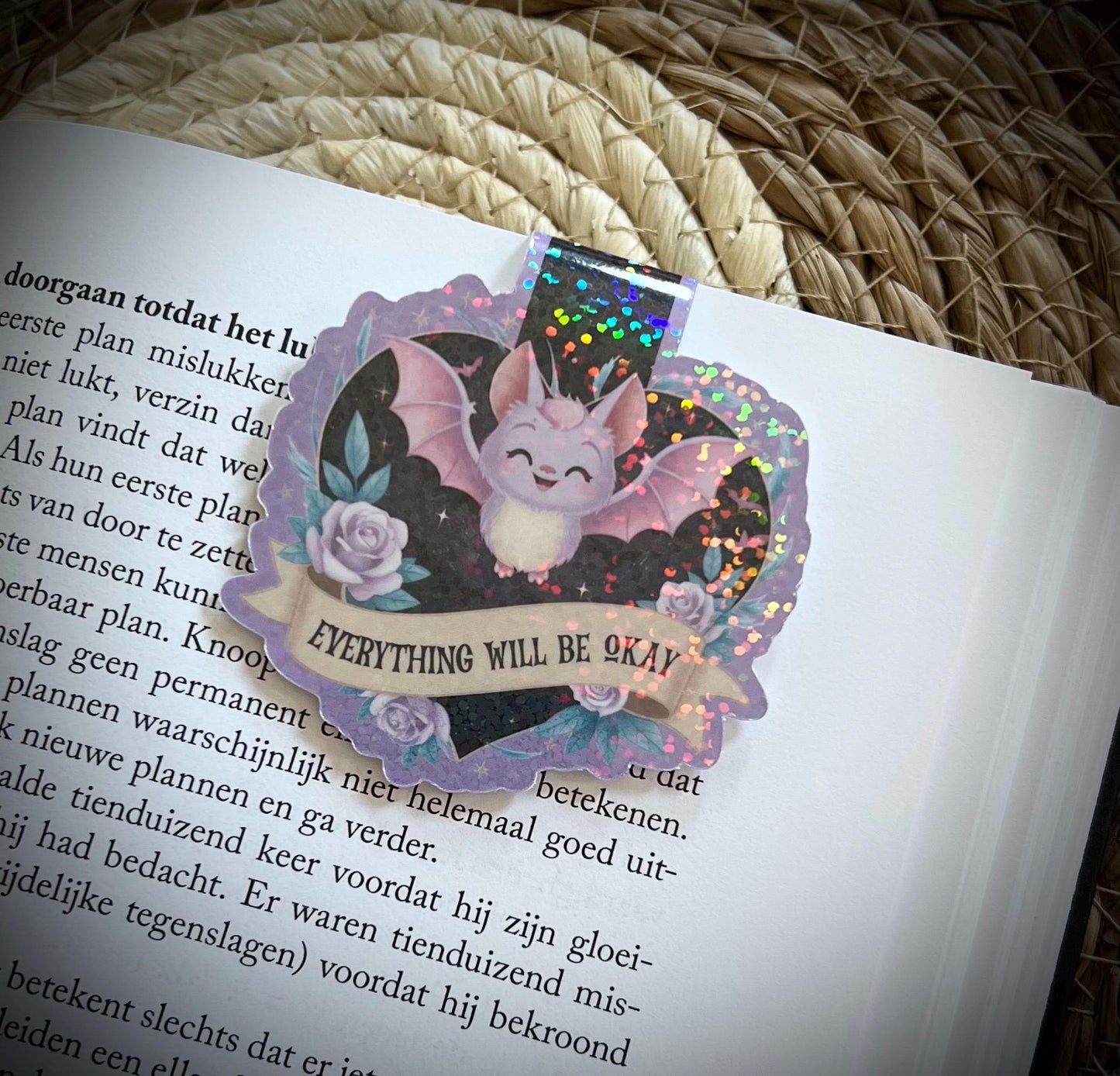 Magnetic bookmark cute bat.